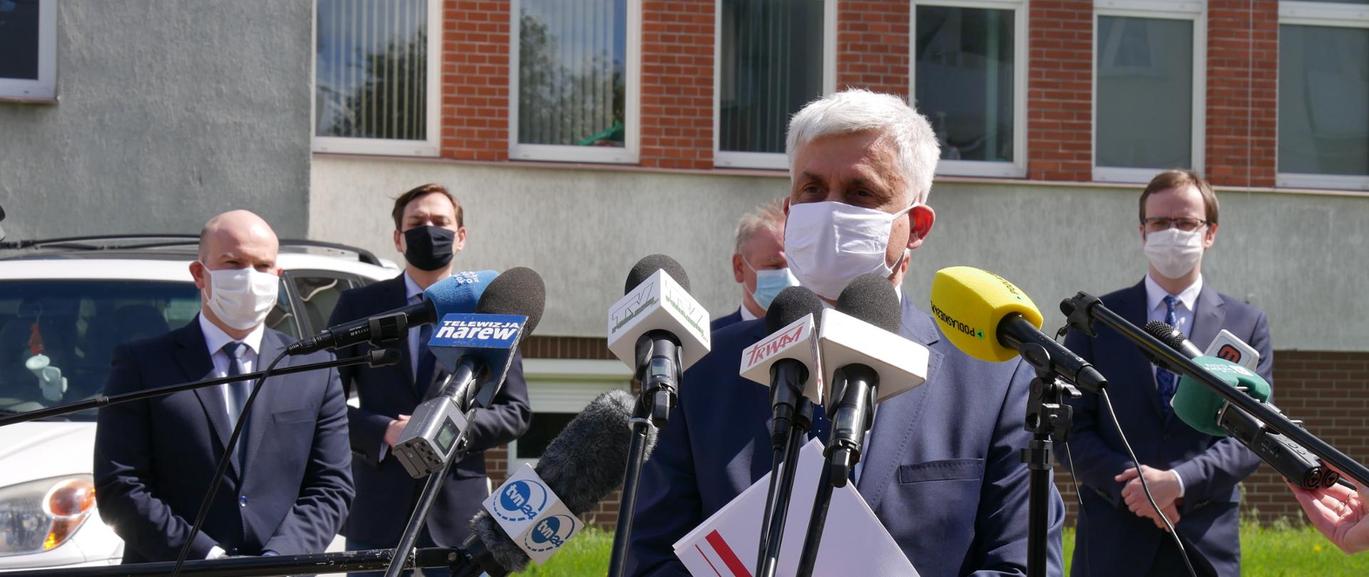 konferencja prasowa ws. sieci szpitali jednoimiennych