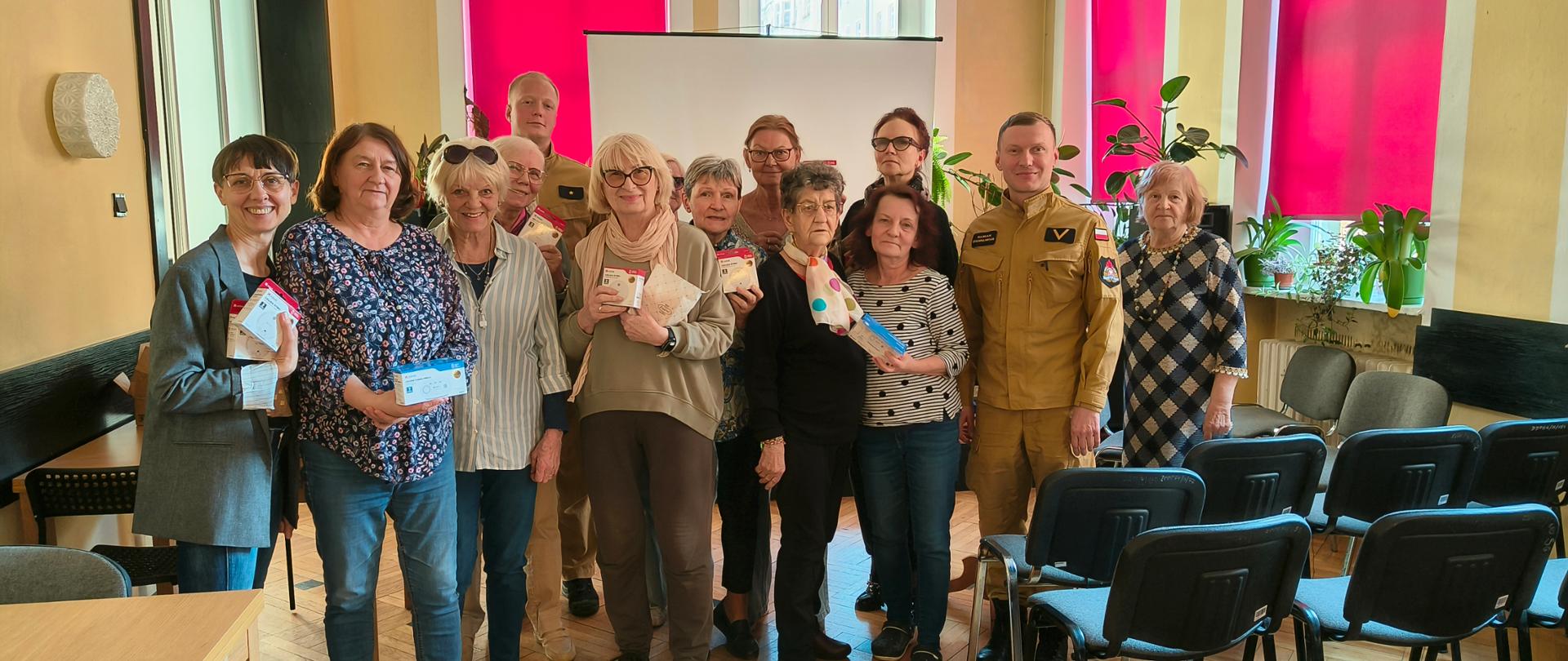 Zdjęcie grupowe po spotkaniu