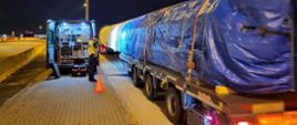 Gabaryt przewożący profile aluminiowe miał ponad 29 metrów długości. Nienormatywną ciężarówkę zatrzymał do kontroli patrol śląskiej Inspekcji Transportu Drogowego na autostradzie A4 w Gliwicach.