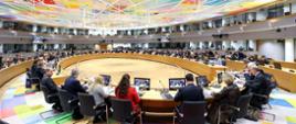 Zdjęcie przedstawia salę obrad posiedzenia Rady Unii Europejskiej ds. Edukacji, Młodzieży, Kultury i Sportu.