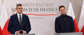 Konferencja prasowa w Ministerstwie Sprawiedliwości z udziałem wiceministra Marcina Warchoła i europosła Patryka Jakiego