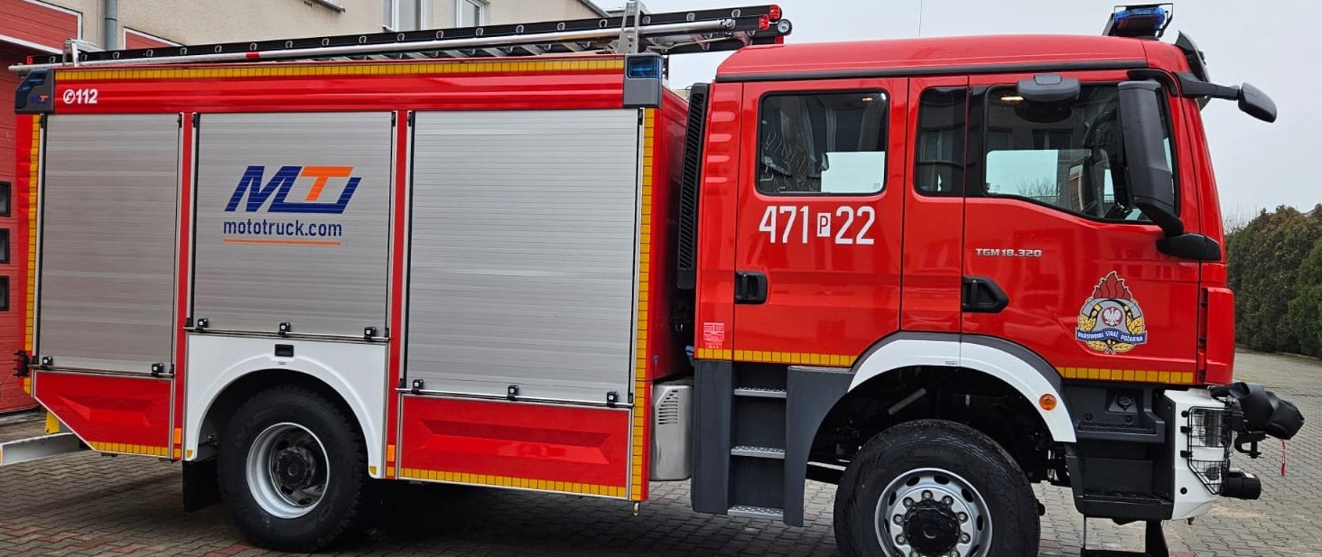 Nowy samochód ratowniczo - gaśniczy