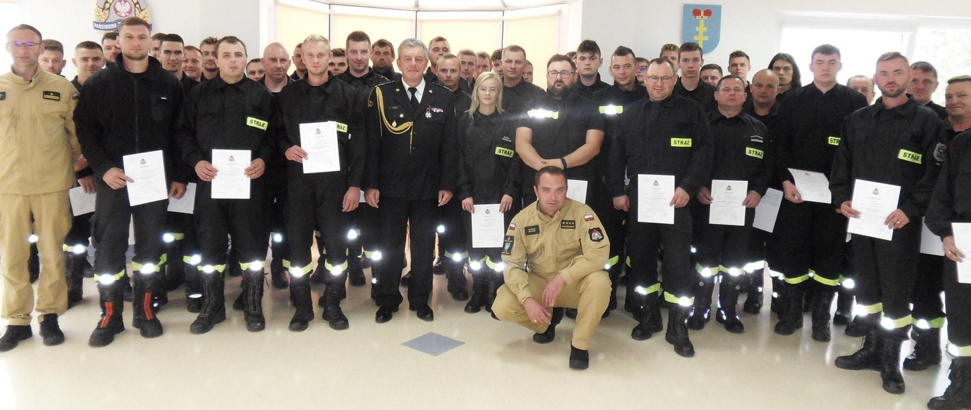 Zdjęcie przedstawia uczestników szkolenia.