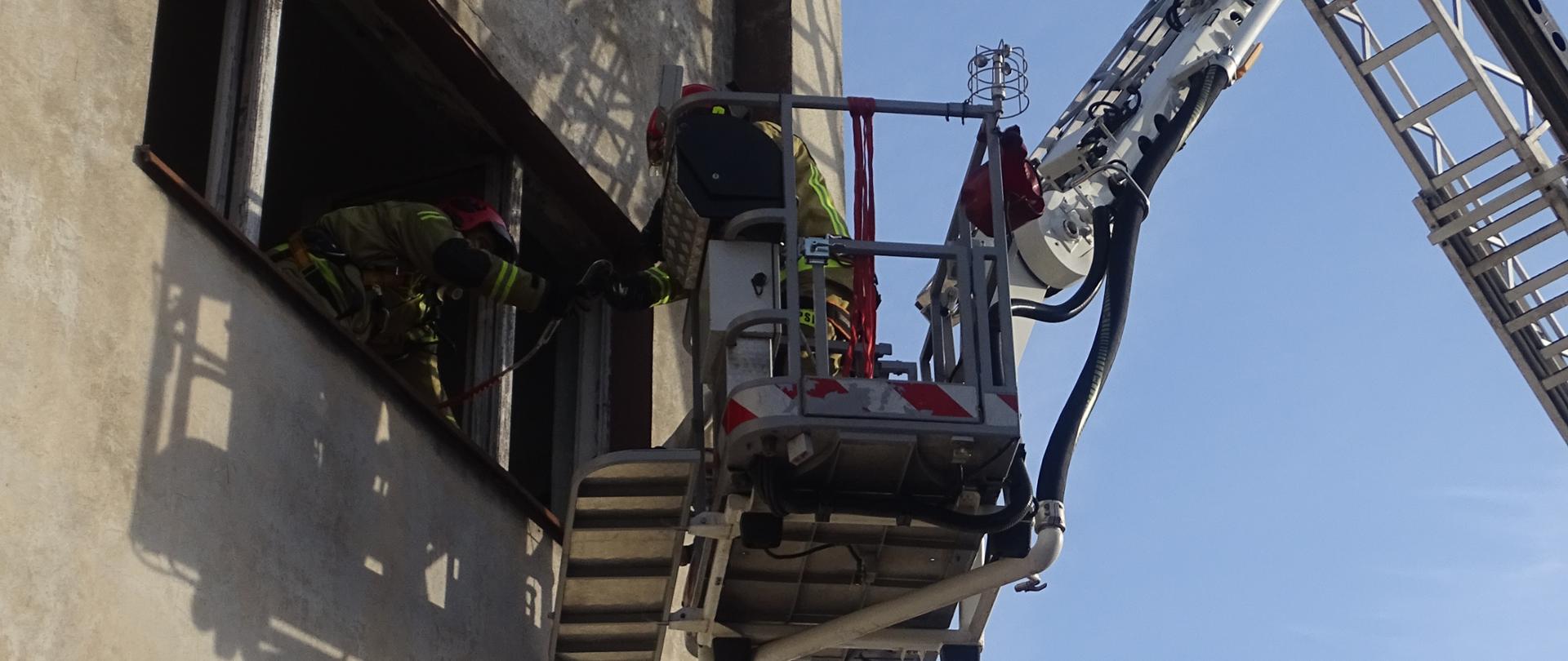 ewakuacja z wysokości
