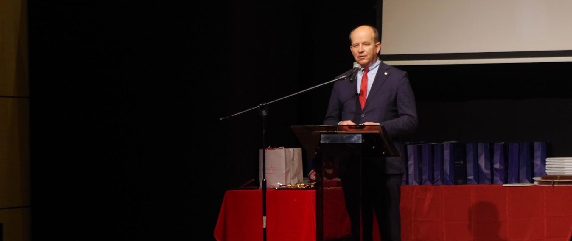 Uroczystość wręczenia odznaczeń państwowych z okazji Dni Honorowego Krwiodawstwa