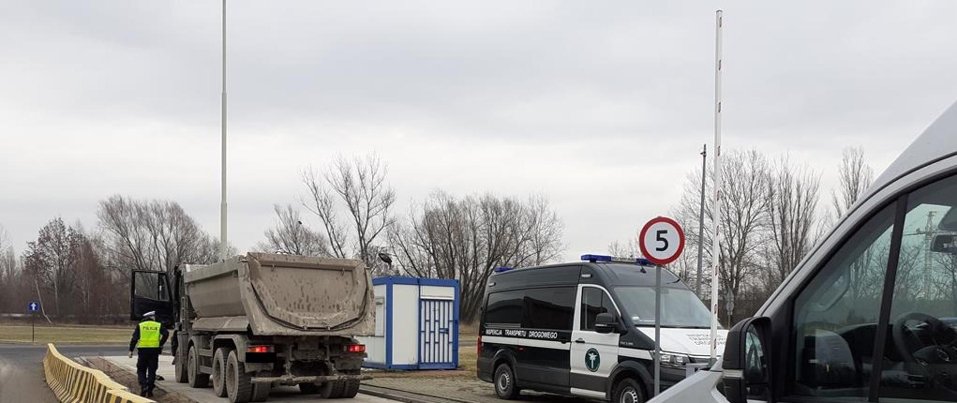 Kontrola drogowa wywrotki