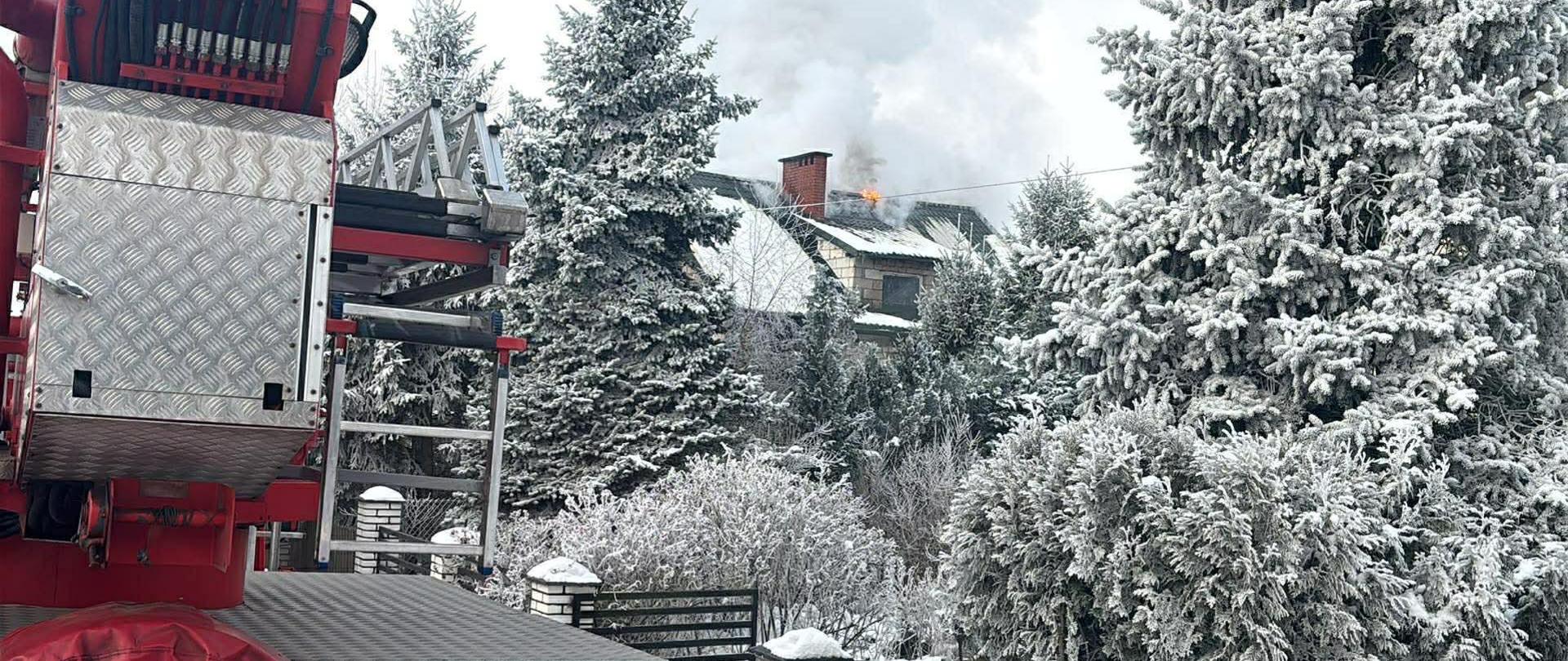 Pożar poddasza w Starym Bukowcu