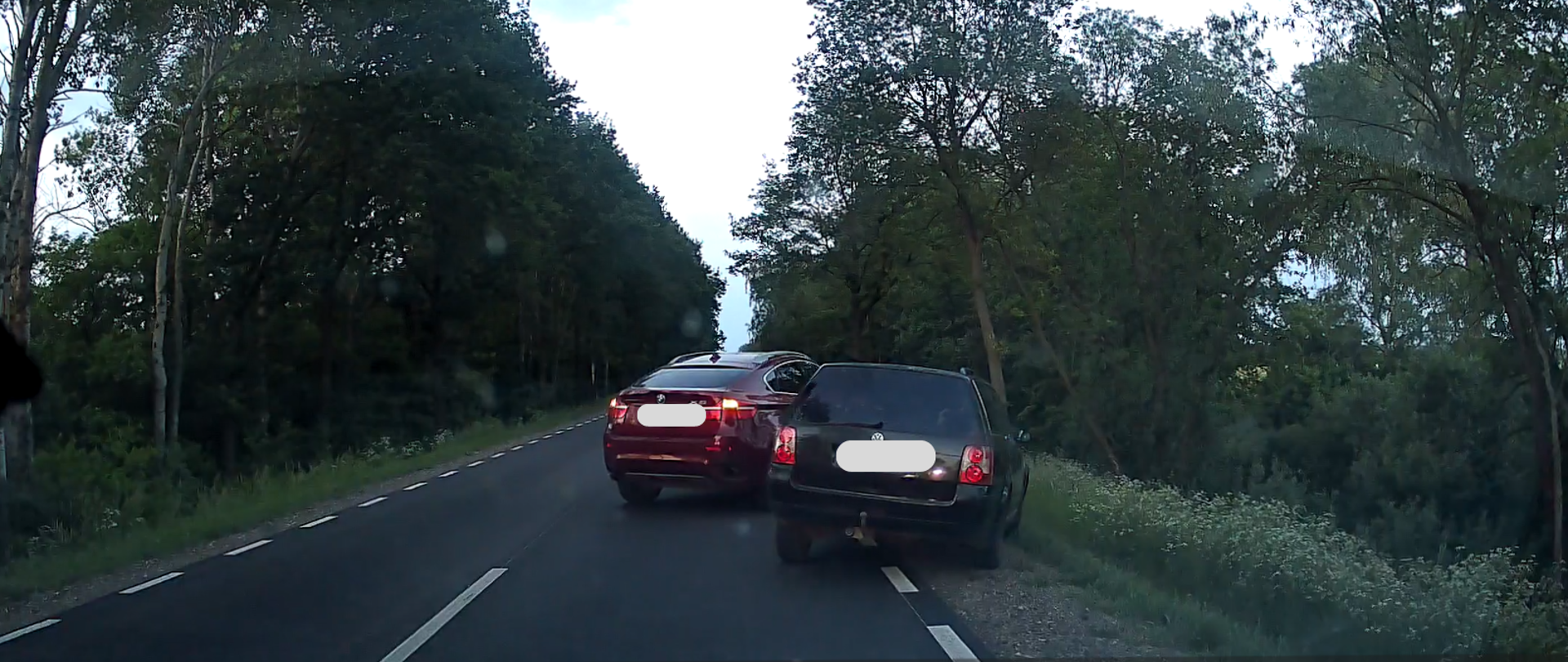 Inspektor Wydziału Zwalczania Przestępczości Środowiskowej, który w drodze powrotnej z działań operacyjnych dokonał obywatelskiego zatrzymania.