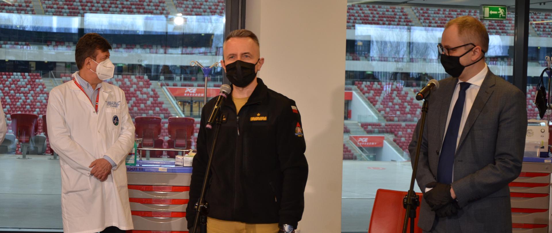 ROZPOCZĄŁ SIĘ PROCES SZCZEPIEŃ PRZECIW COVID-19 DLA FUNKCJONARIUSZY SŁUŻB MUNDUROWYCH