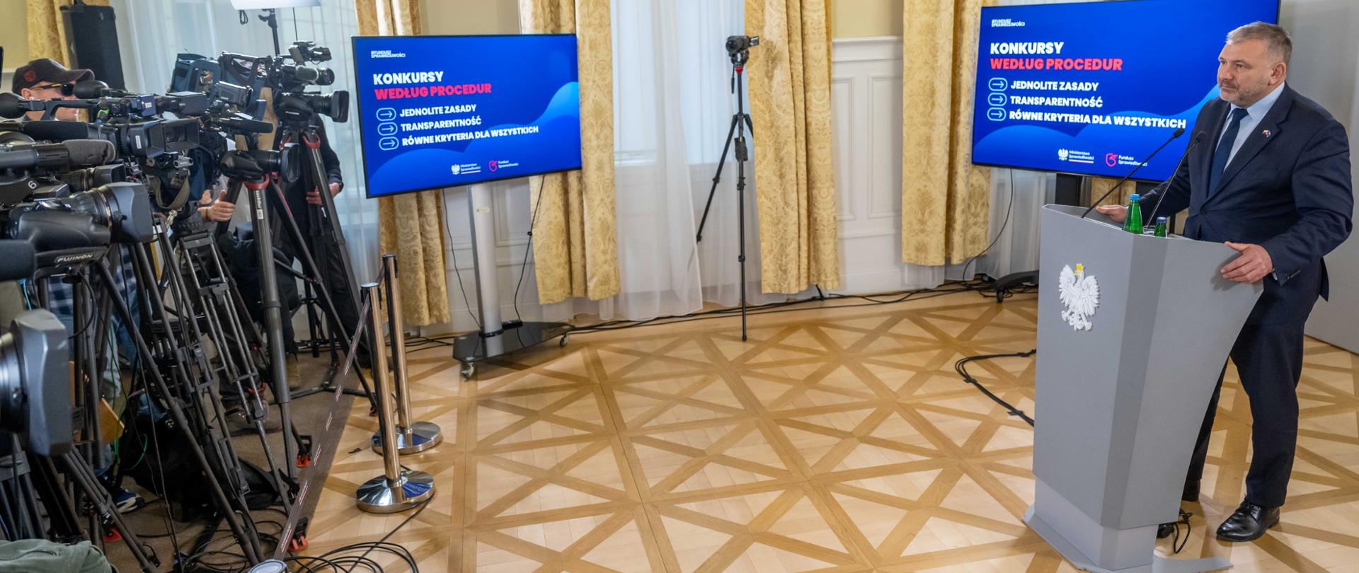 Funduszu Sprawiedliwości: od politycznego skarbca do transparentnej pomocy