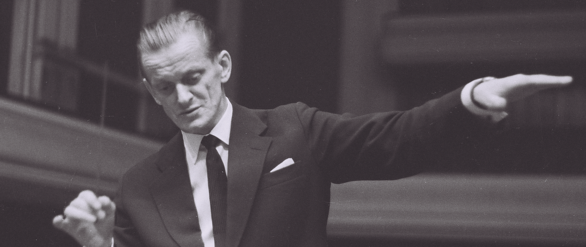 Wodiczko podczas próby w Filharmonii Narodowej między 1955 a 1958. Zdjęcie: Marek Holzman