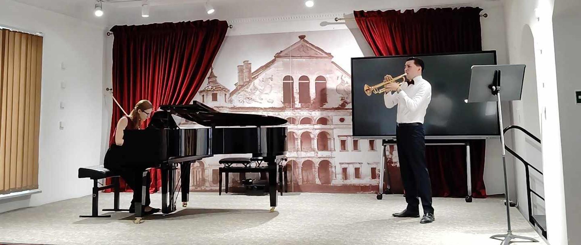 Mateusz Bandzerewicz i pani Maria Trofymchuk