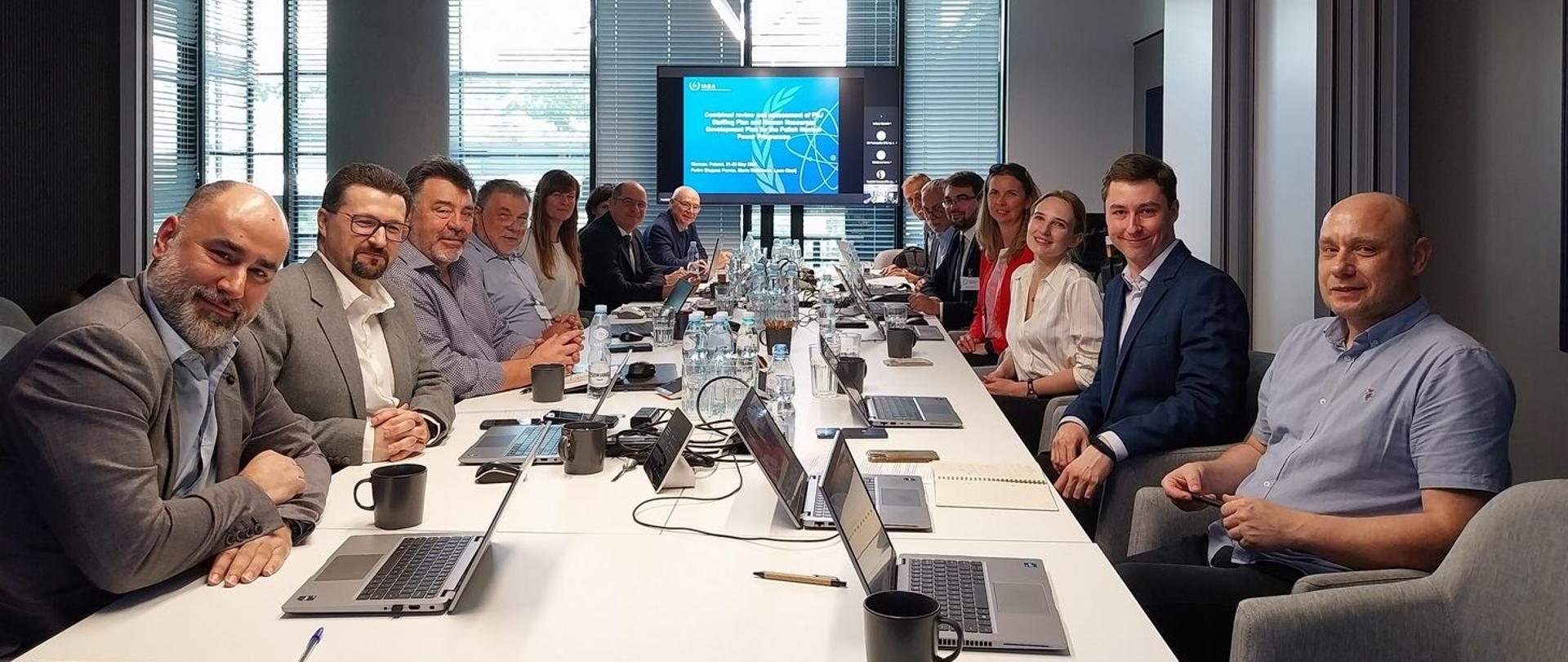 Eksperci z MAEA doradzają jak przygotować kadry dla energetyki jądrowej