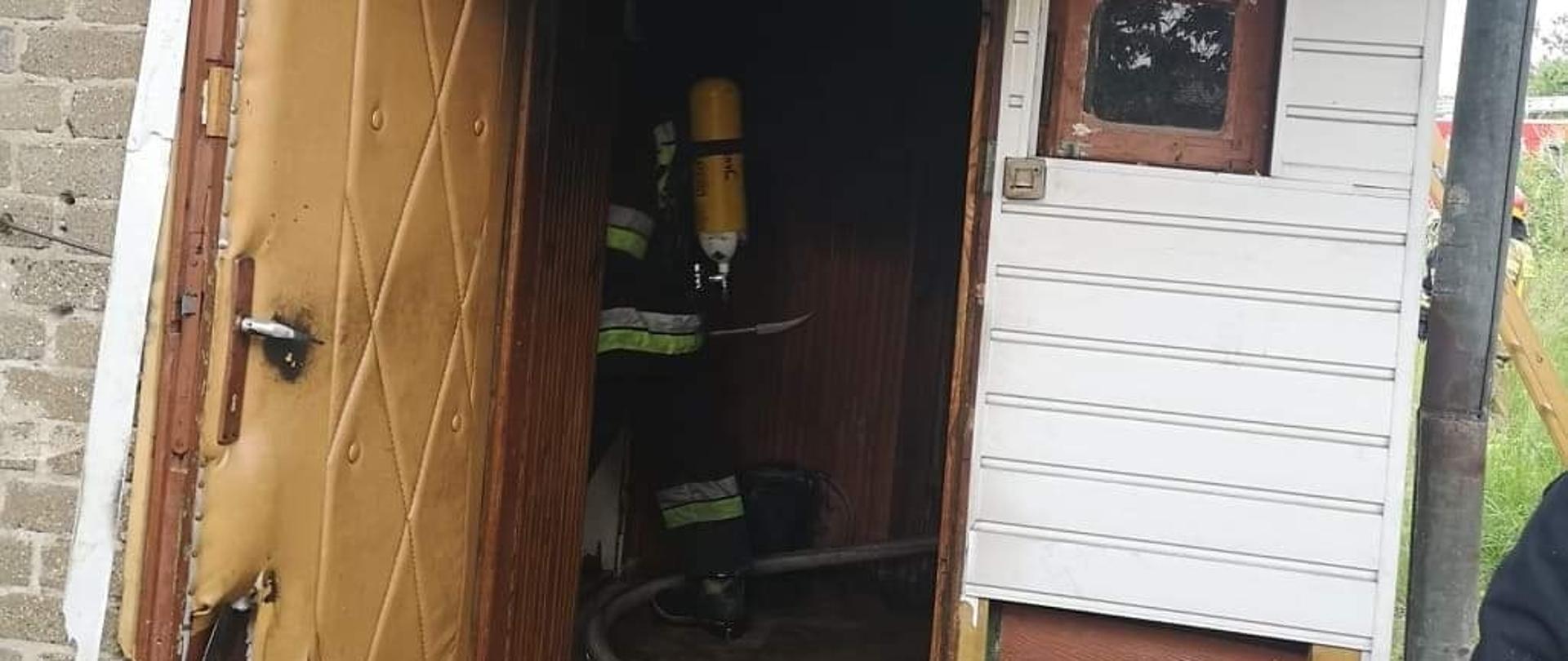 Pożar domu w Ostrowcu Św.