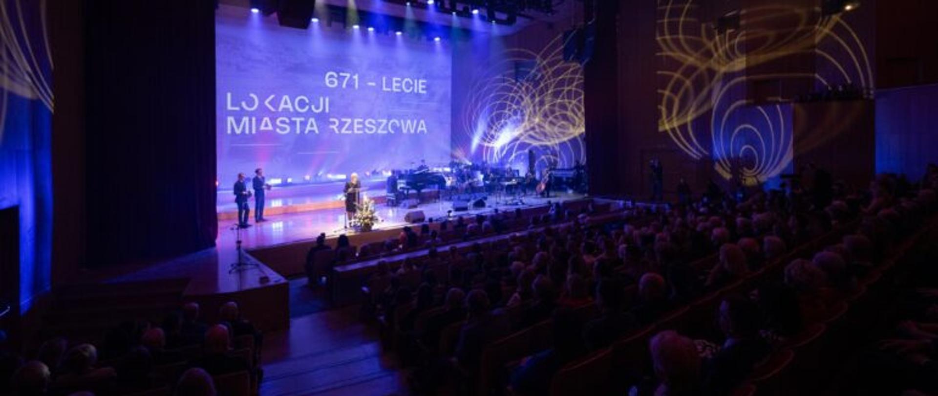 Uczestnicy jubileuszu lokacji Miasta Rzeszowa