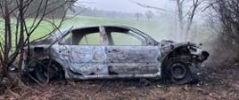 Wypadek, spłonął samochód
