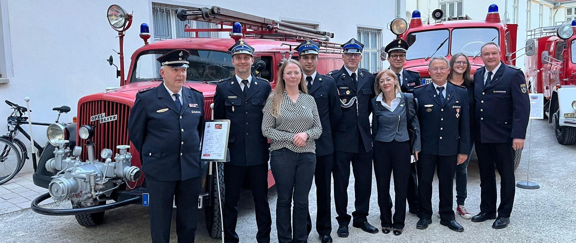 Delegacja strażaków z KP PSP w Świdnicy w Biberach - 175-lecie miejscowej straży pożarnej