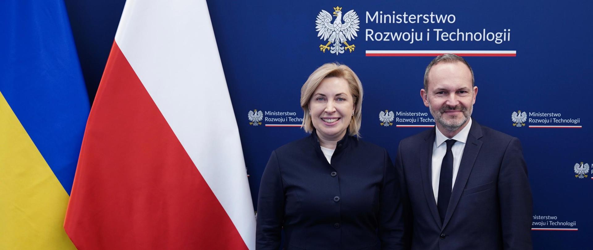 Minister Krzysztofa Hetman z wicepremier, minister ds. reintegracji terenów okupowanych Ukrainy Iryną Wereszczuk