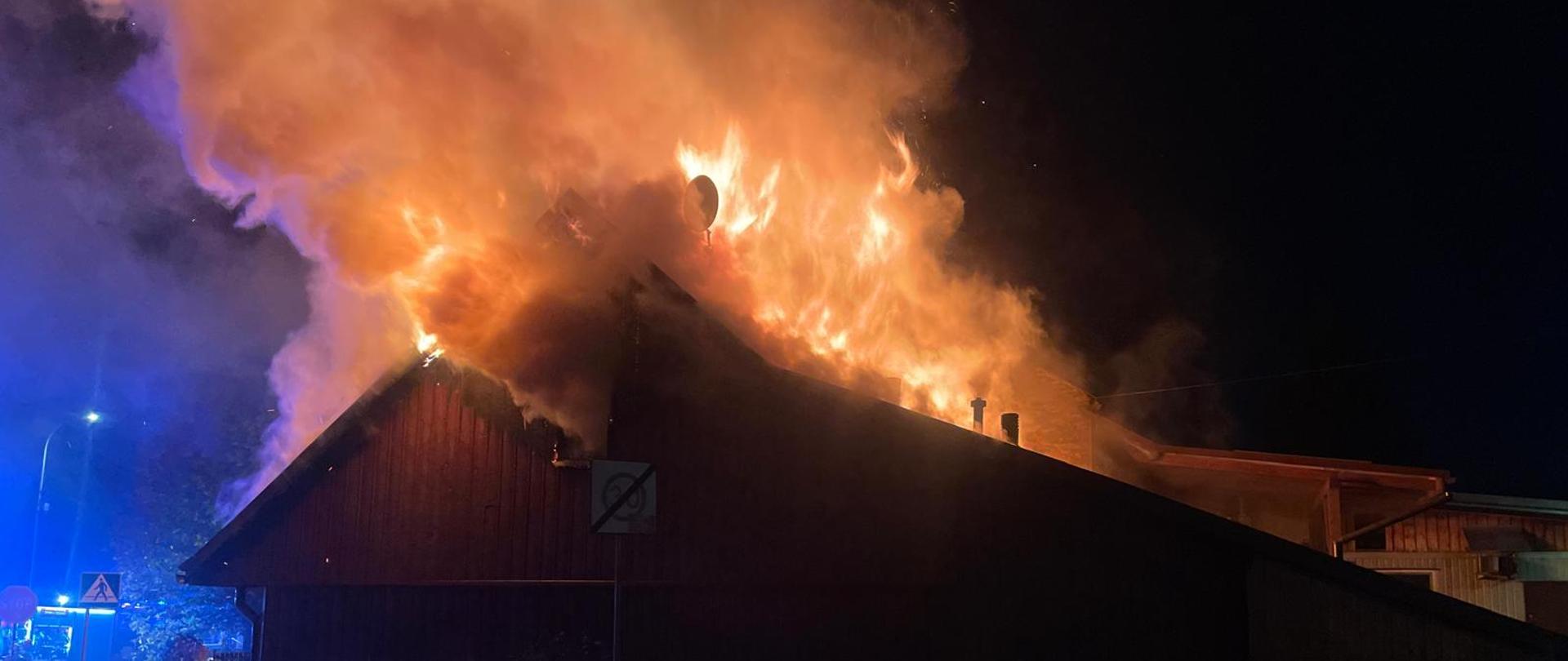 Pożar zabudowań przy ul. Niepodległości