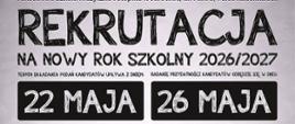 Zdjęcie przedstawia chłopaka grającego na gitarze klasycznej w czarnych okularach. Tło szare oraz napisy informujące o terminach rekrutacji.