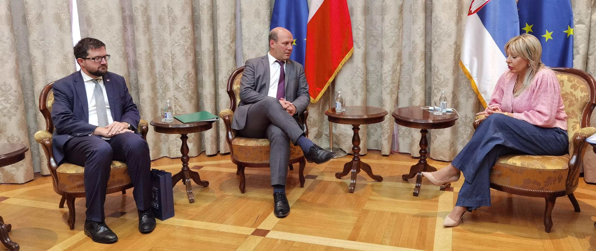 Wiceminister Szymon Szynkowski vel Sęk z wizytą w Belgradzie