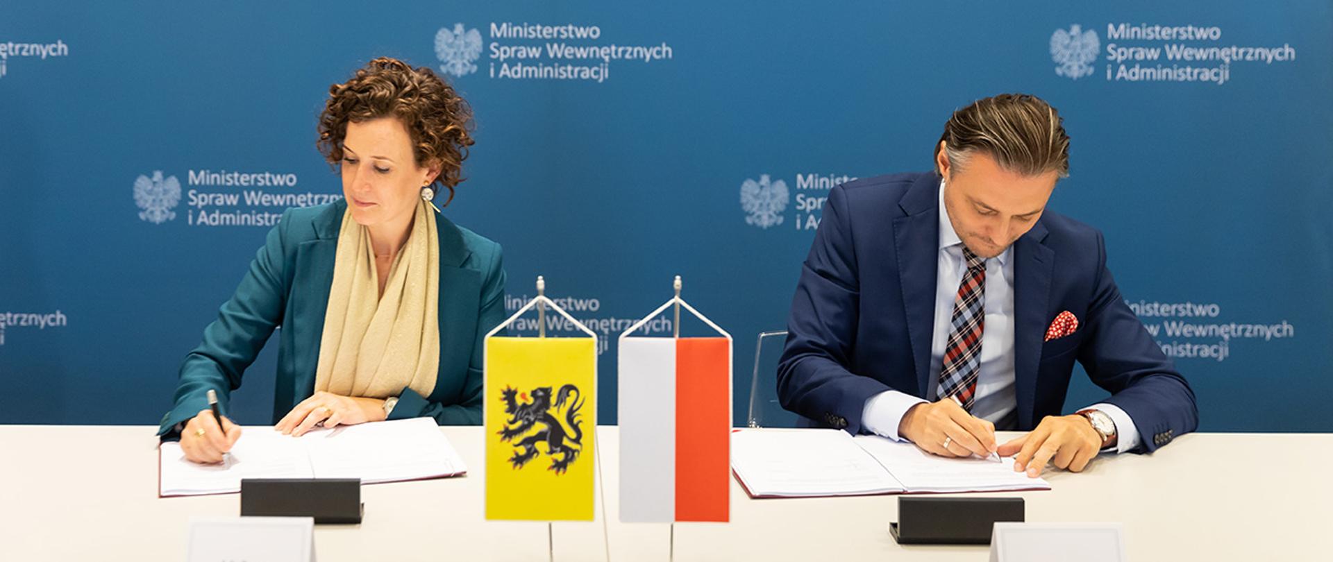 During the meeting, a new cooperation agreement between Poland and the Government of Flanders was signed.