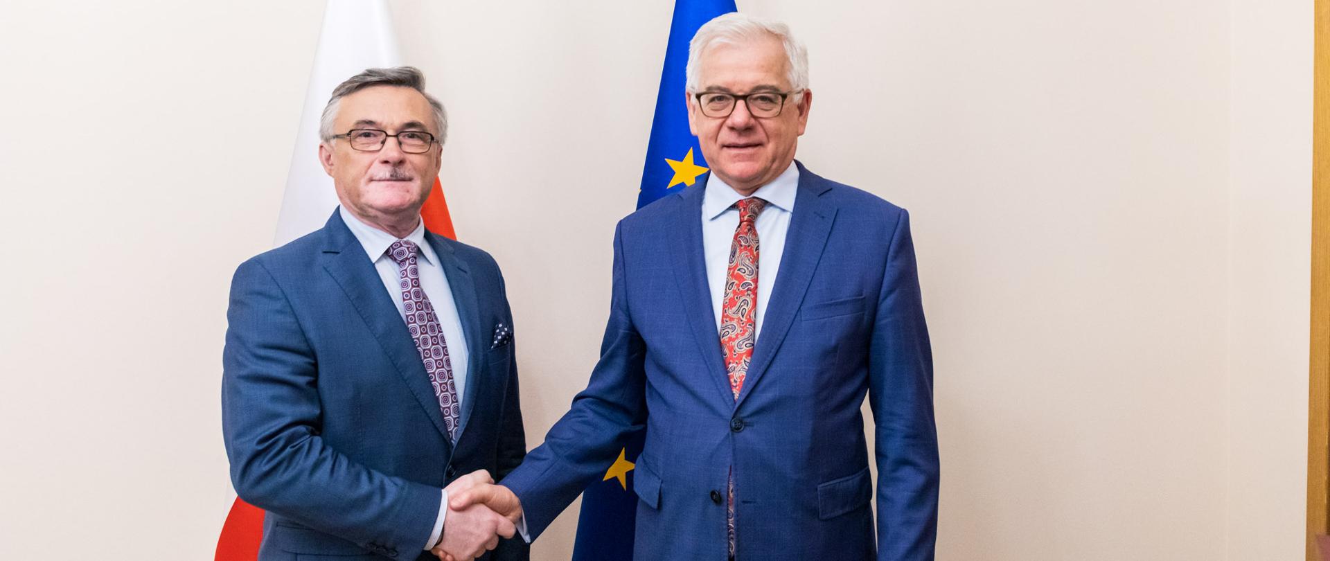 Ambasador Mołdawii Iurie Bodrug uhonorowany odznaką Bene Merito