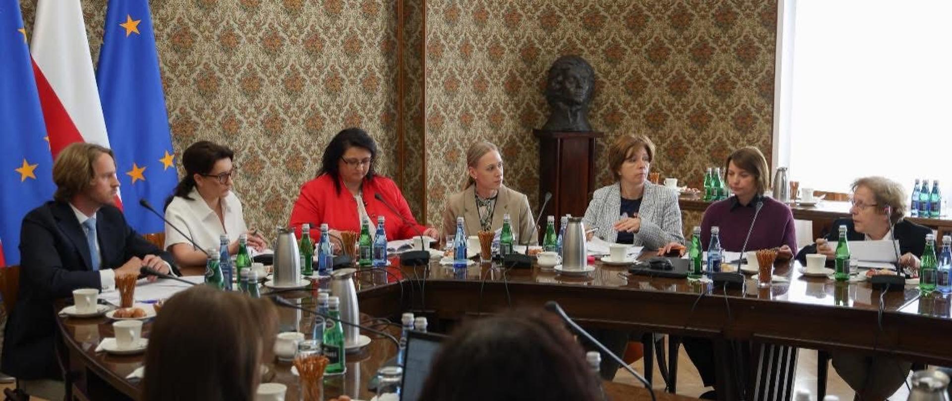 Konferencja uzgodnieniowa w sprawie projektu ustawy o Bonie Senioralnym