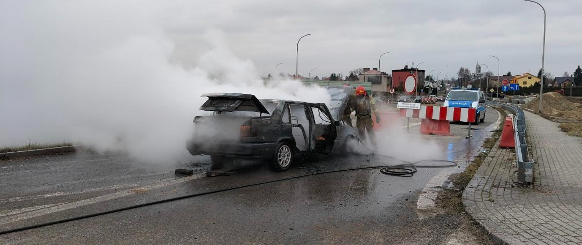 Pożar samochodu w Sandomierzu
