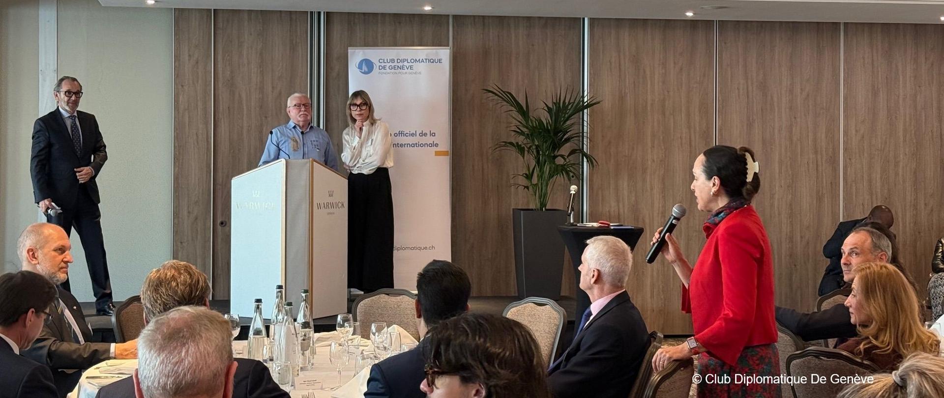 © Club Diplomatique De Genève