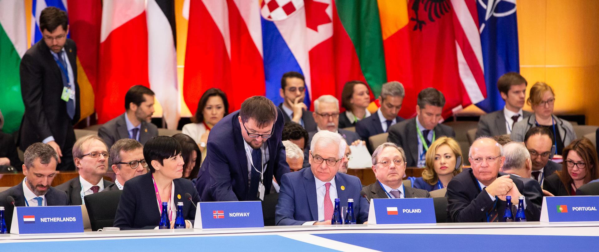 Minister Jacek Czaputowicz na spotkaniu ministrów spraw zagranicznych NATO