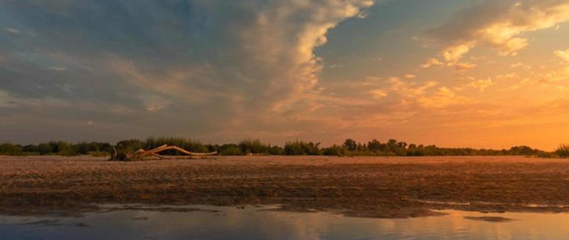 Minister Gróbarczyk: Przygotowaliśmy specjalną ustawę, która przyśpieszy inwestycje zabezpieczające Polskę przed suszą