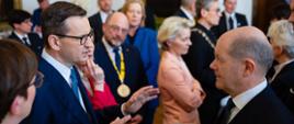 Premier Morawiecki podczas uroczystości wręczenia Nagrody Karola Wielkiego w Akwizgranie