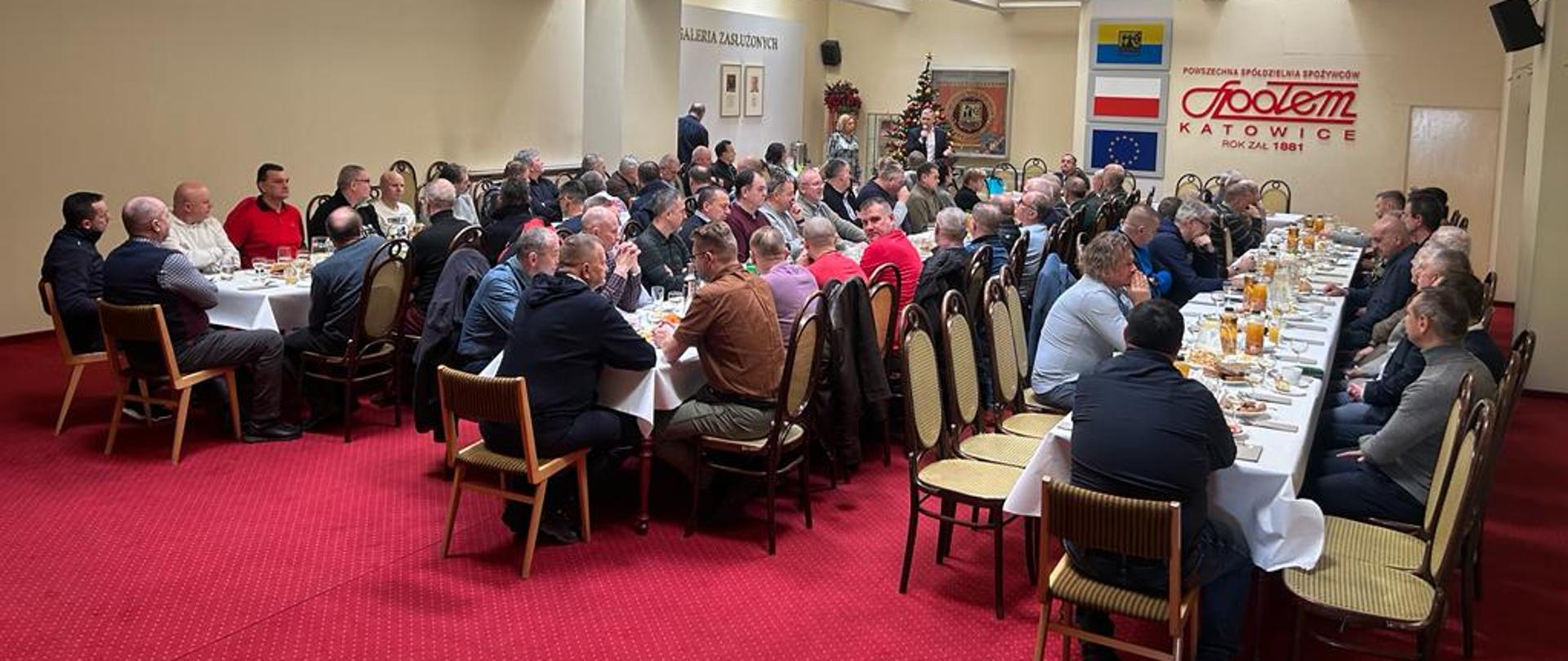 Przemowa Komendanta Miejskiego PSP w Katowicach do zebranych emerytów 