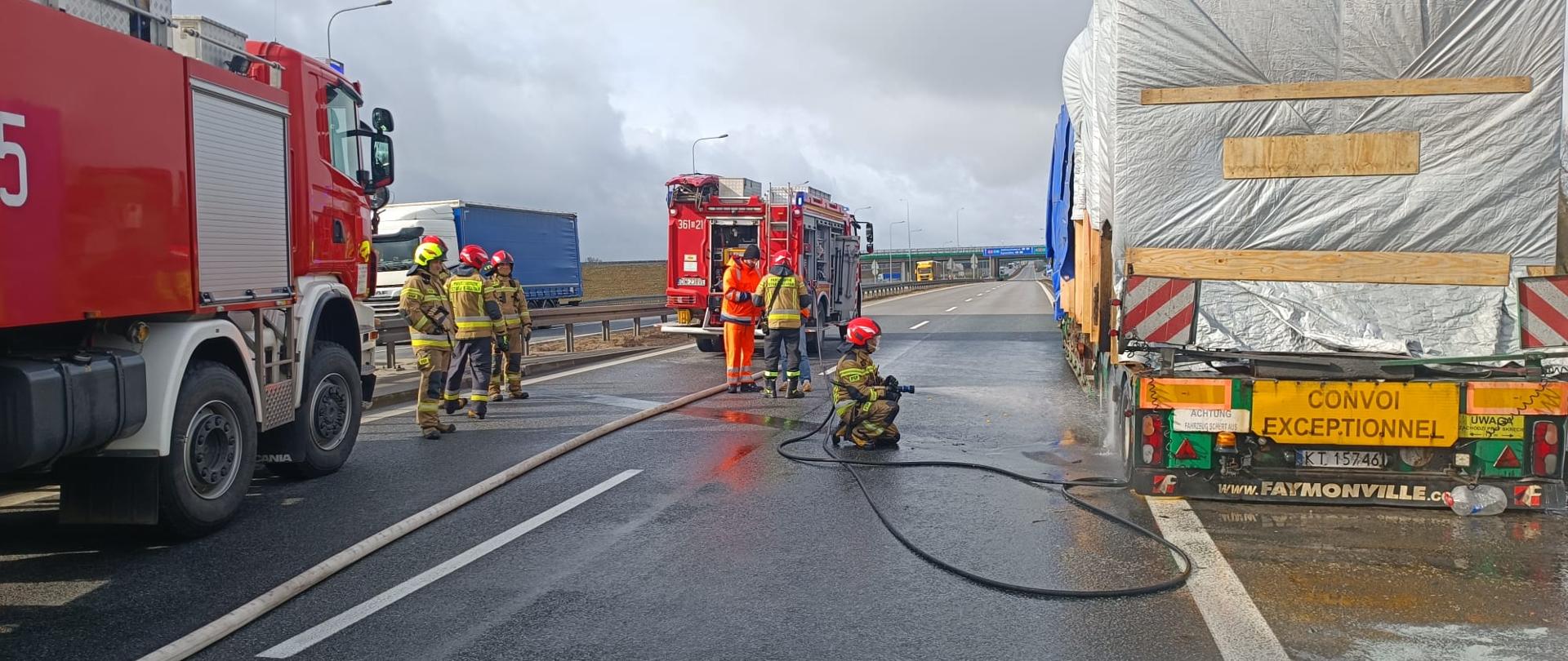 Pożar naczepy - A4 88 km