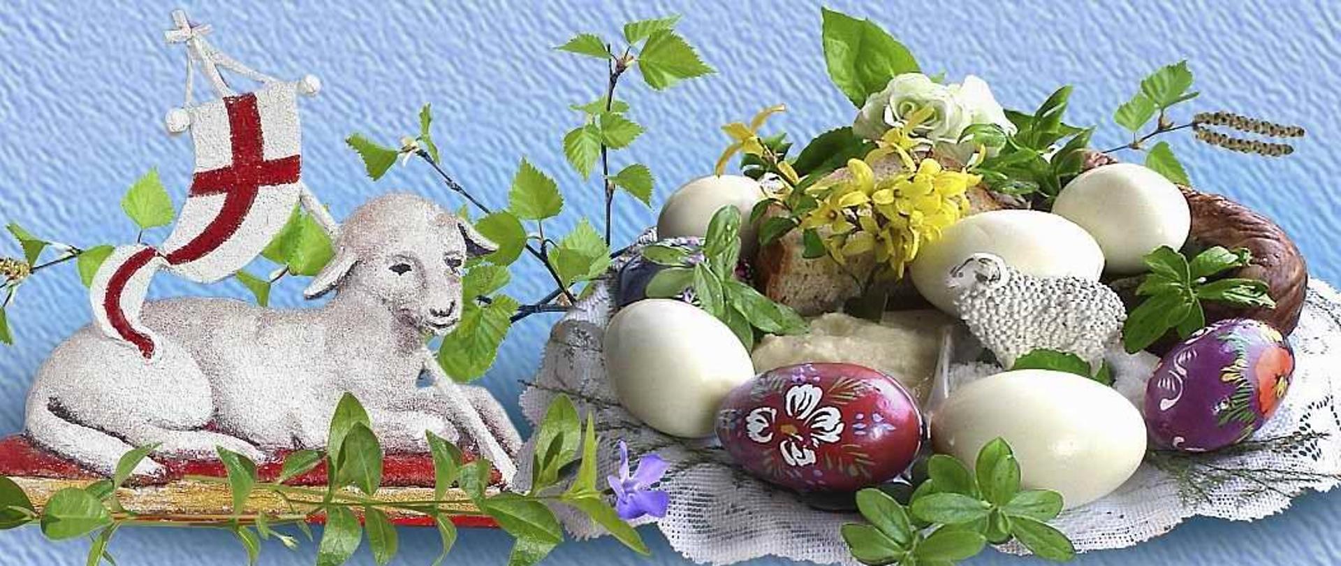 Na błękitnym tle widoczny Baranek Paschalny oraz wielkanocne atrybuty w postaci pisanek i pokarmu