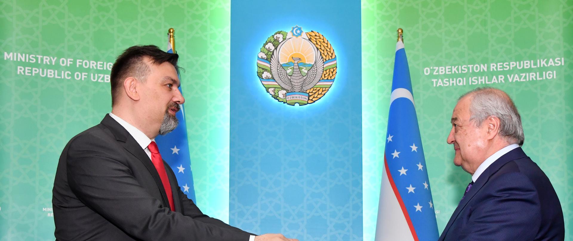 Вручение копий верительных грамот послом Польши в Узбекистане господином Радославом Груком 