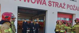 Awanse na wyższe stanowiska służbowe w Komendzie Powiatowej Państwowej Straży Pożarnej w Obornikach.