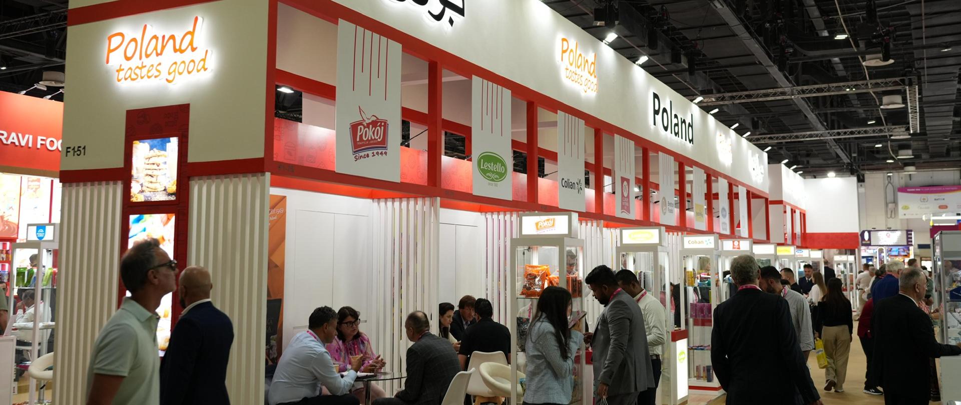 Polskie stoisko narodowe Poland tastes good na targach ISM Middle East 2025 w Dubaju