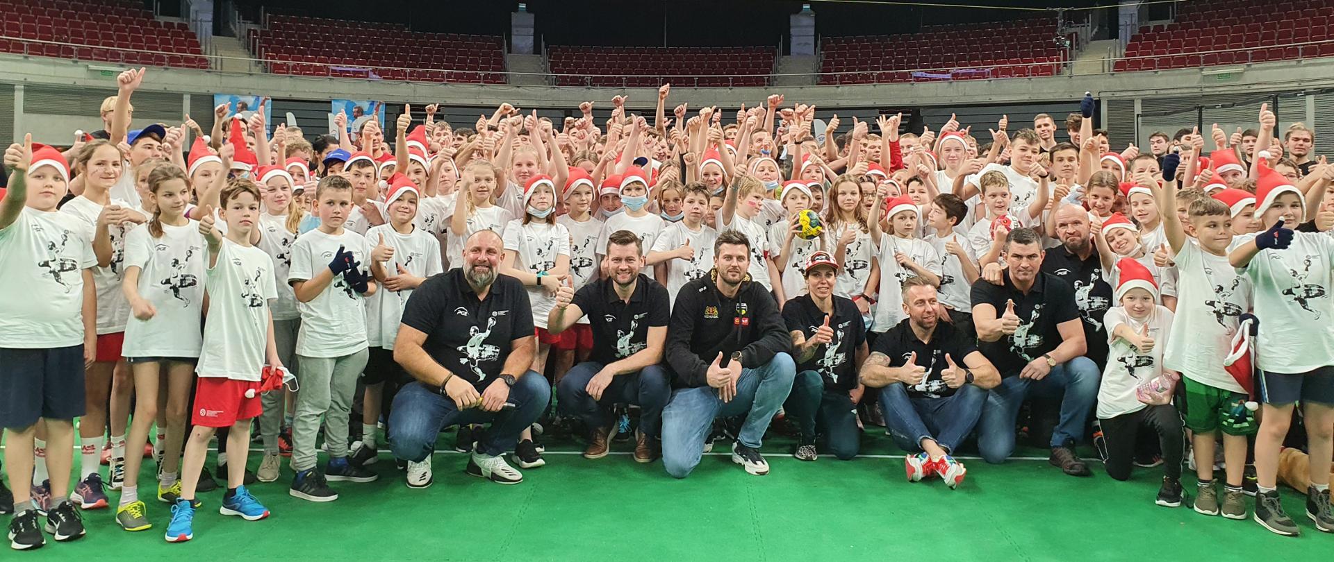 Minister sportu i turystyki Kamil Bortniczuk wziął udział w "PGE Największej Lekcji WF-u" - wydarzeniu zorganizowanym w Gdańsku przez Stowarzyszenie Akademia Sportu Artura Siódmiaka. 