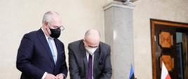 Podczas wizyty w Estonii minister Zbigniew Rau spotkał się z prezydentem Alarem Karisem 