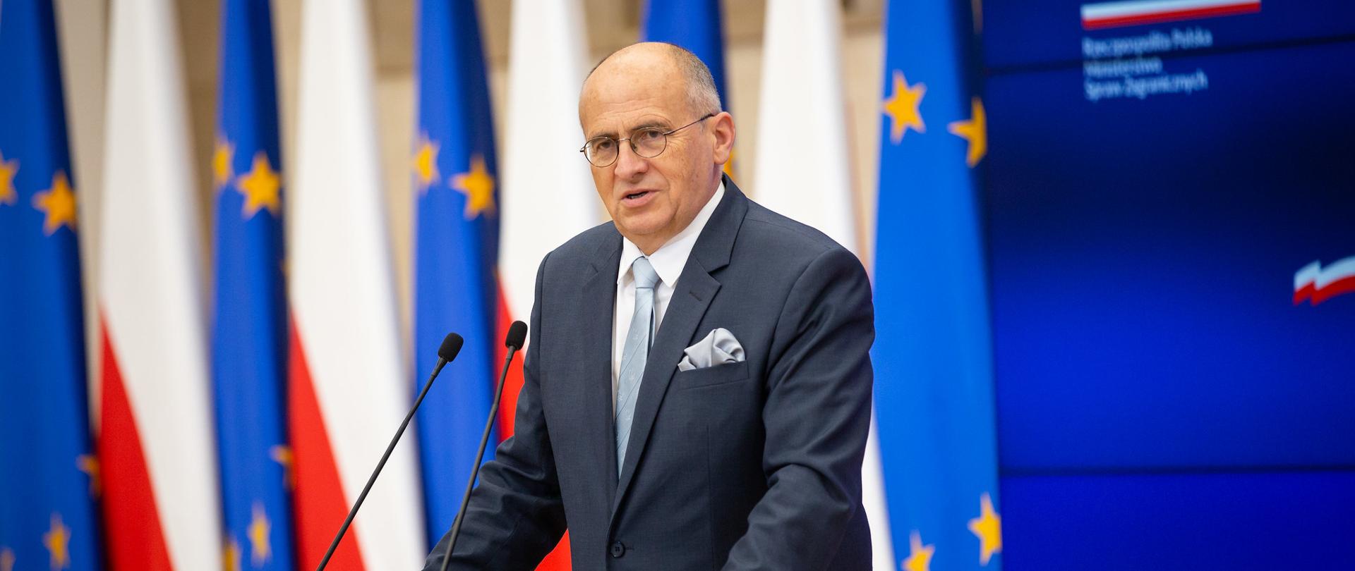 Minister Zbigniew Rau