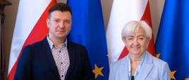 Wojewoda łódzki Dorota Ryl wspólnie z Robertem Wilczkiem – Prezesem Zarządu I Ogólnopolskiego Stowarzyszenia Publicznych i Niepublicznych Żłobków i Klubów Dziecięcych