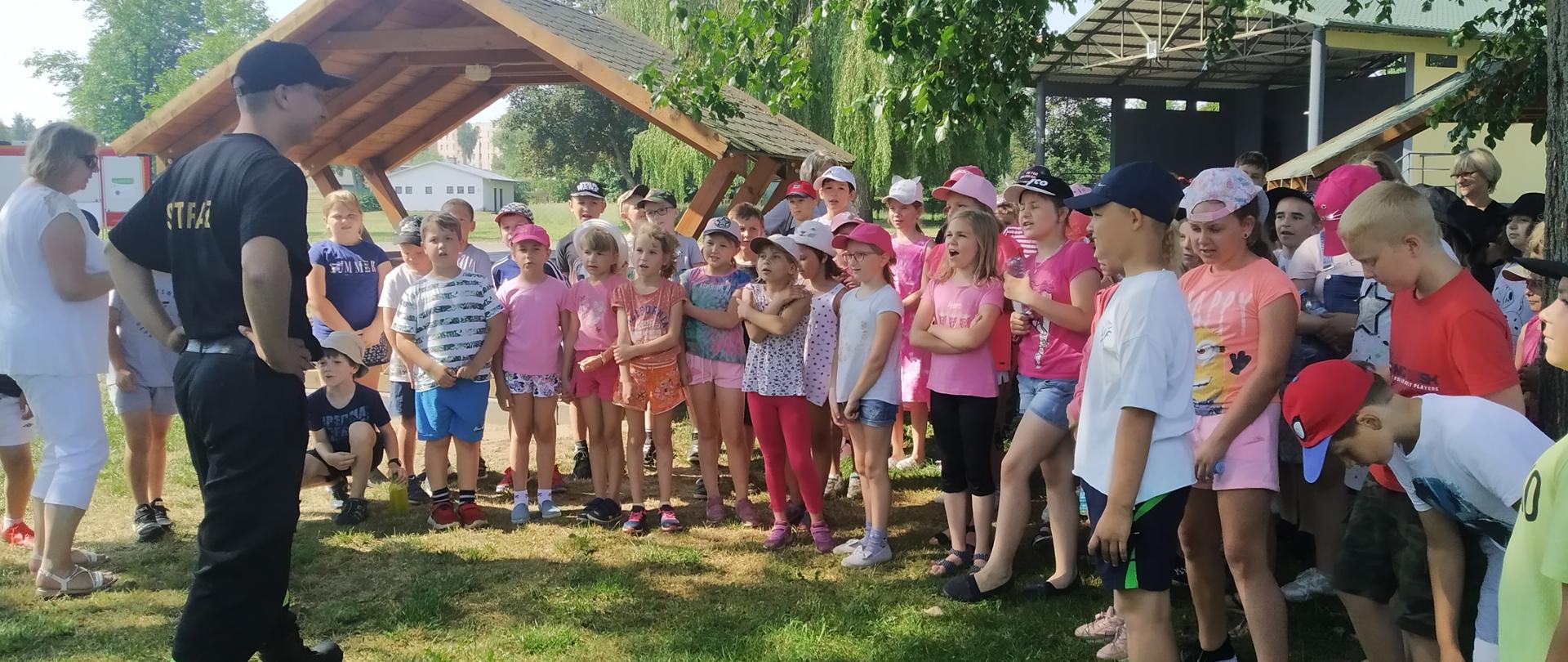 Ćwiczenia i pokazy w Goniądzu