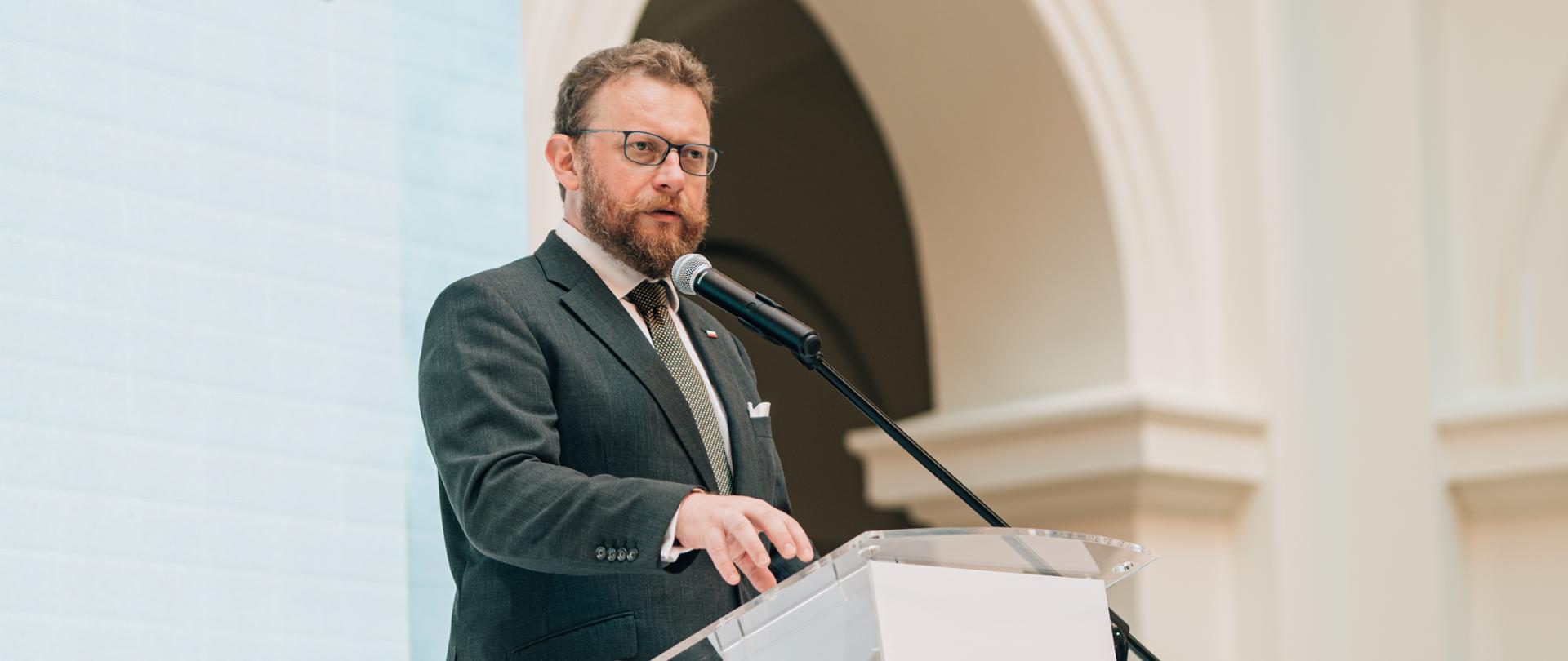 Musimy zmieniać system ochrony zdrowia sukcesywnie