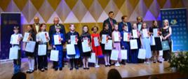 Grupa uczniów nagrodzonych na CON BRIO 2026
