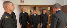 Ślubowanie nowo przyjętych do służby strażaków