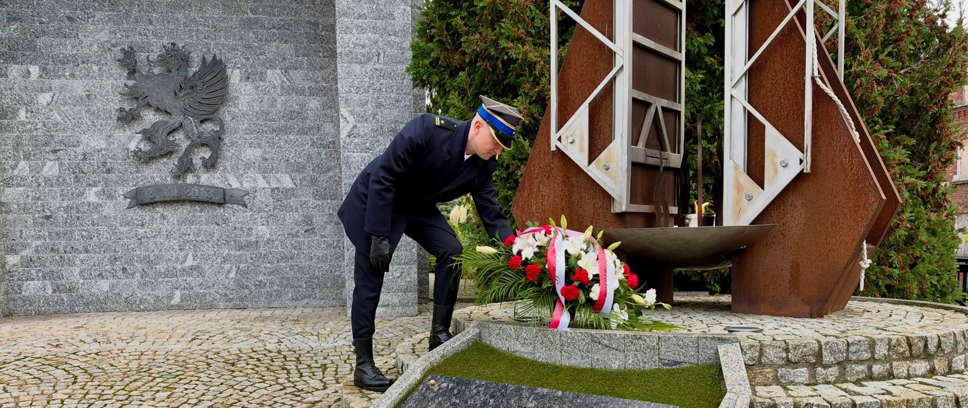 Pamiętamy o tych, którzy odeszli na wieczną służbę