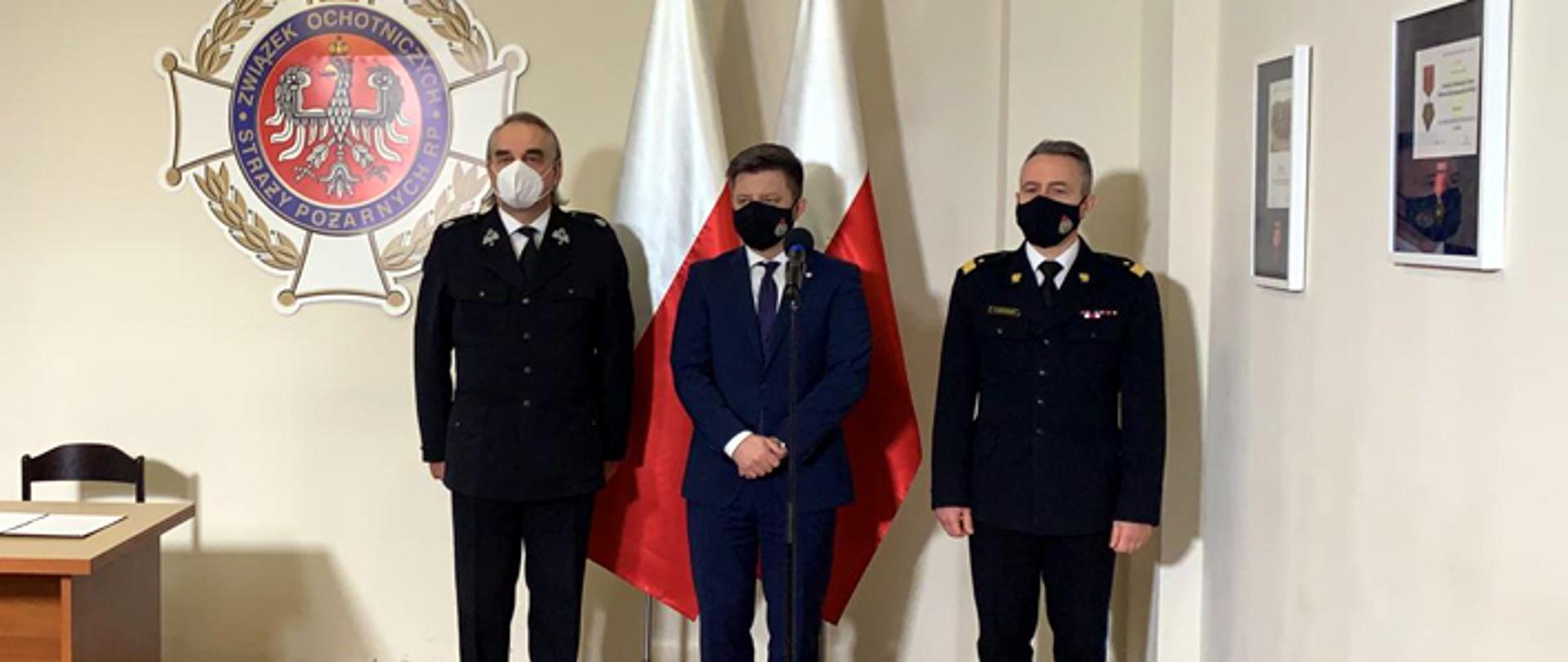 Michał Dworczyk, szef Kancelarii Prezesa Rady Ministrów, nadbryg. Andrzej Bartkowiak, komendant główny PSP i dh. Waldemar Pawlak prezes ZG ZOSP RP