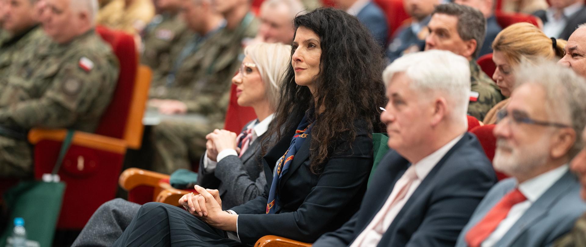 Eksperci i służby rozmawiają o współpracy w sytuacjach kryzysowych – konferencja „Kryzys 25” we Wrocławiu